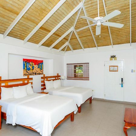 Decameron Club Caribbean Runaway Bay, Ramada All-Inclusive Resort Екстер'єр фото