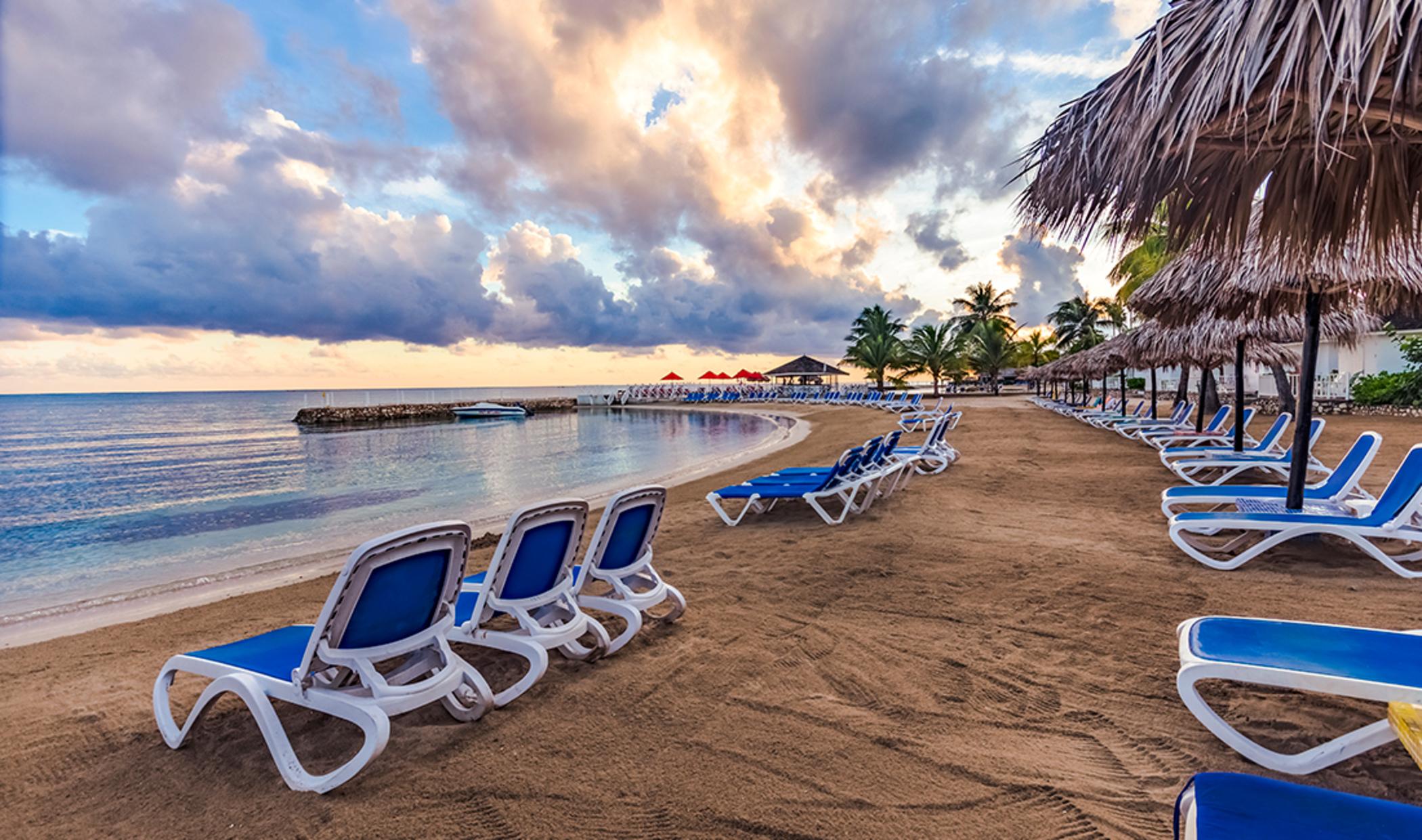Decameron Club Caribbean Runaway Bay, Ramada All-Inclusive Resort Екстер'єр фото