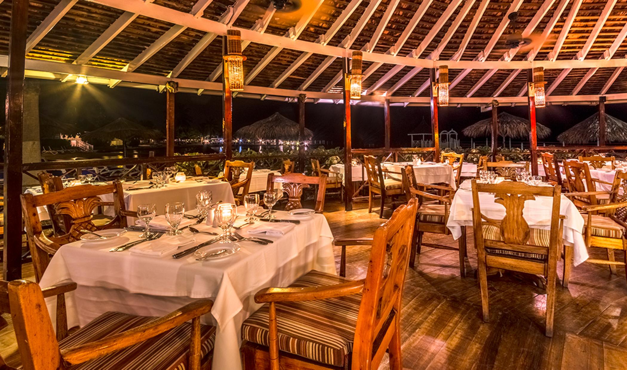 Decameron Club Caribbean Runaway Bay, Ramada All-Inclusive Resort Екстер'єр фото