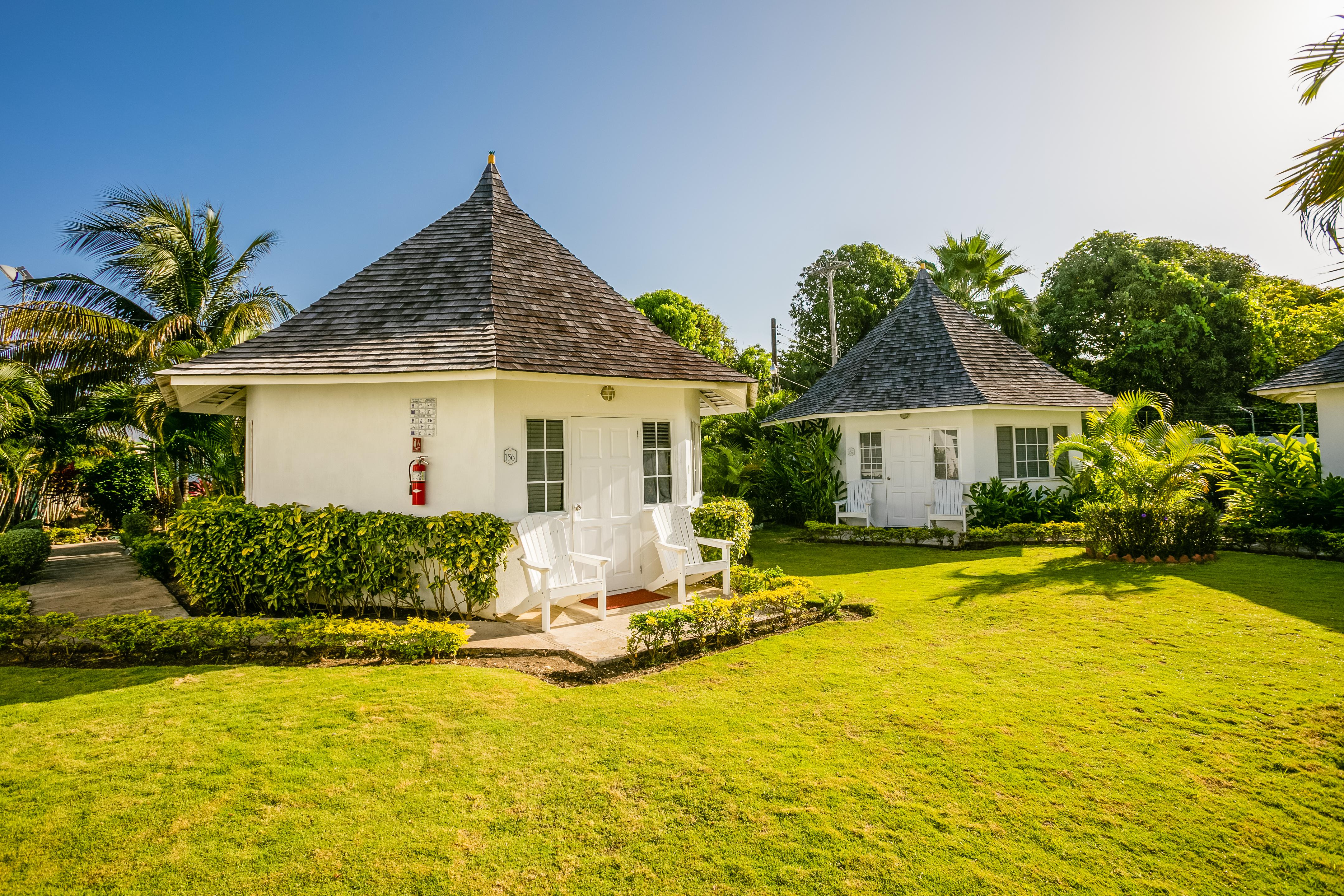 Decameron Club Caribbean Runaway Bay, Ramada All-Inclusive Resort Екстер'єр фото