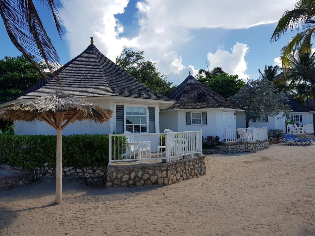 Decameron Club Caribbean Runaway Bay, Ramada All-Inclusive Resort Екстер'єр фото