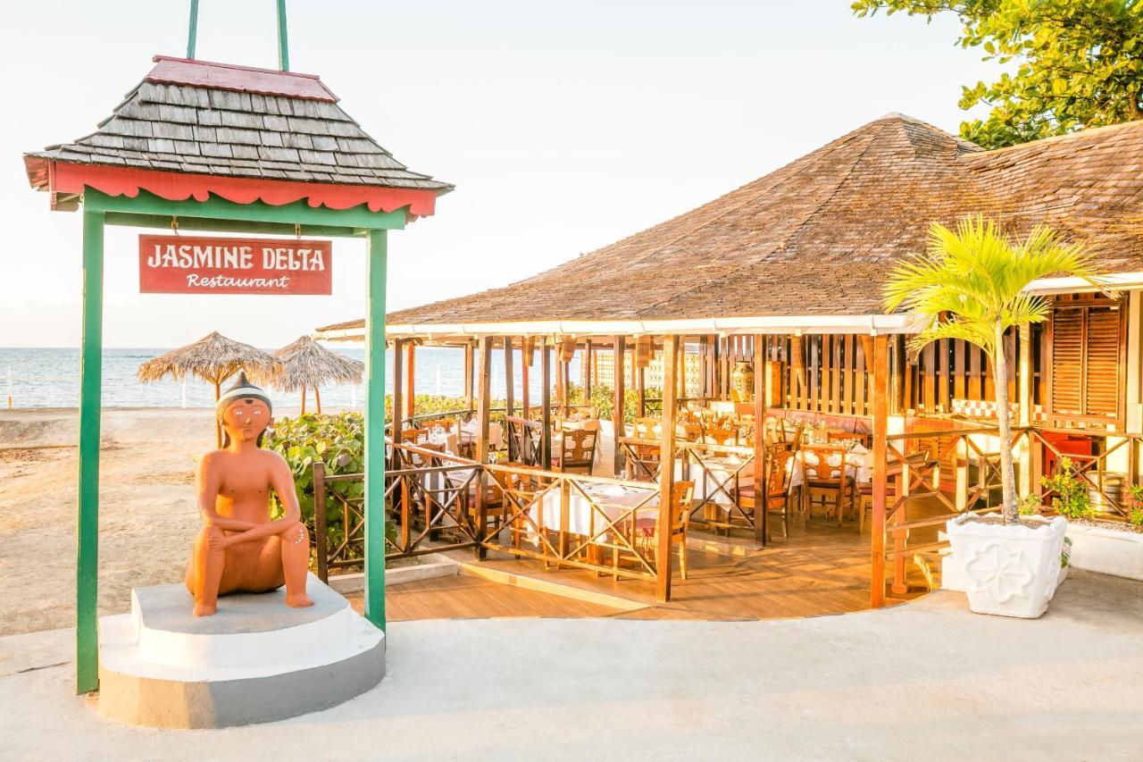 Decameron Club Caribbean Runaway Bay, Ramada All-Inclusive Resort Екстер'єр фото